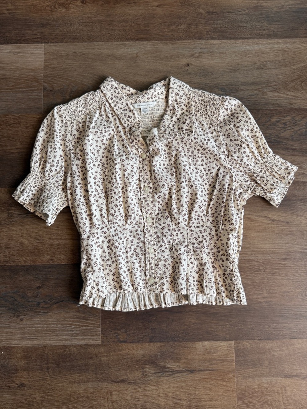 American Eagle Outfitters Cream Floral Smocked Button-Front Blouse